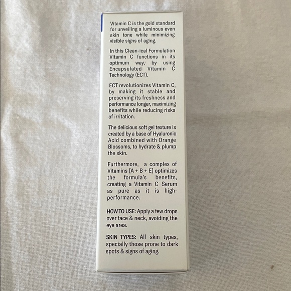 Odacite Brightening Serum - Picture 2 of 4